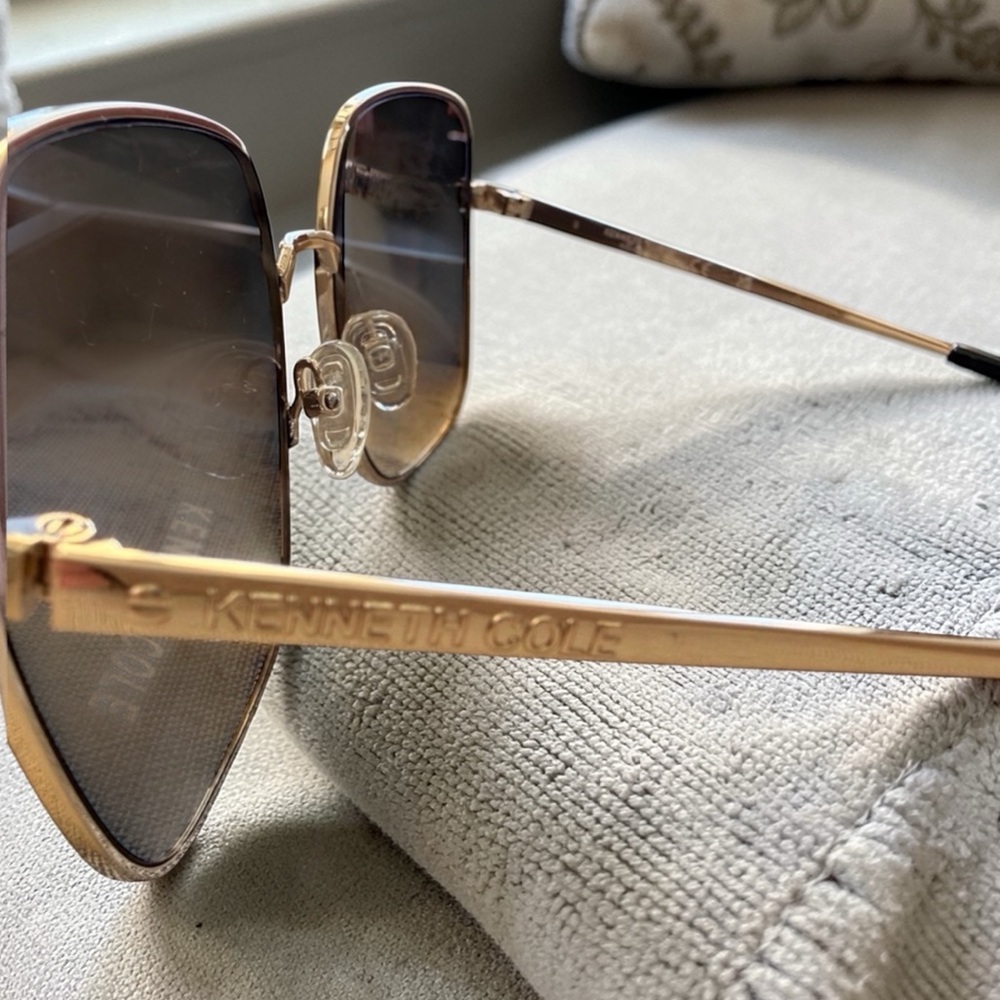 Kenneth Cole Black Square Sunglasses - Picture 6 of 8
